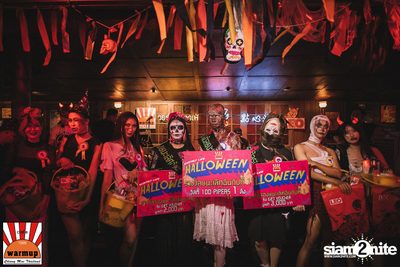 Halloween Night Party กับ Dope Here Here ที่ วอร์ม อัพ คาเฟ่ เชียงใหม่ — photo 116