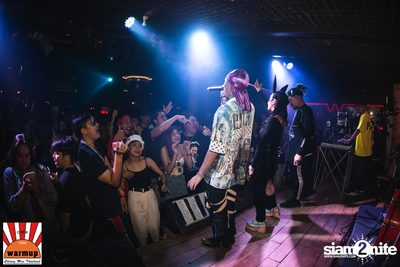 Halloween Night Party กับ Dope Here Here ที่ วอร์ม อัพ คาเฟ่ เชียงใหม่ — photo 156
