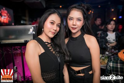 Halloween Night Party กับ Dope Here Here ที่ วอร์ม อัพ คาเฟ่ เชียงใหม่ — photo 161