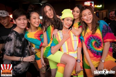 Halloween Night Party กับ Dope Here Here ที่ วอร์ม อัพ คาเฟ่ เชียงใหม่ — photo 169