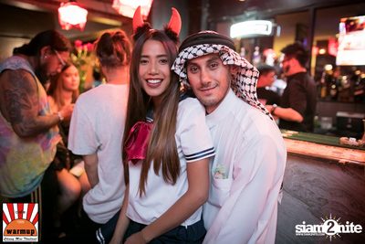 Halloween Night Party กับ Dope Here Here ที่ วอร์ม อัพ คาเฟ่ เชียงใหม่ — photo 173