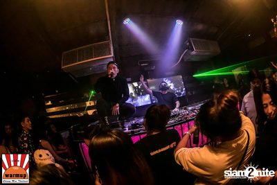 Halloween Night Party กับ Dope Here Here ที่ วอร์ม อัพ คาเฟ่ เชียงใหม่ — photo 212