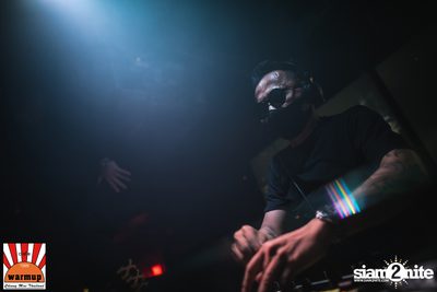 Halloween Night Party กับ Dope Here Here ที่ วอร์ม อัพ คาเฟ่ เชียงใหม่ — photo 220