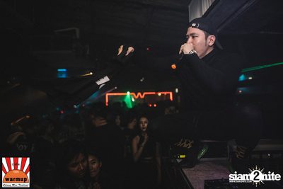 Halloween Night Party กับ Dope Here Here ที่ วอร์ม อัพ คาเฟ่ เชียงใหม่ — photo 222