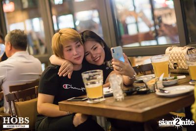 ETC. ที่ HOBS | เมกา บางนา — photo 40