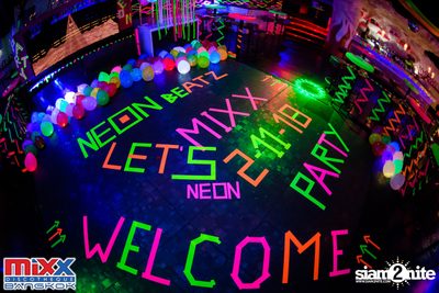 Neon BeatZ Party at MIXX Bangkok — photo 7