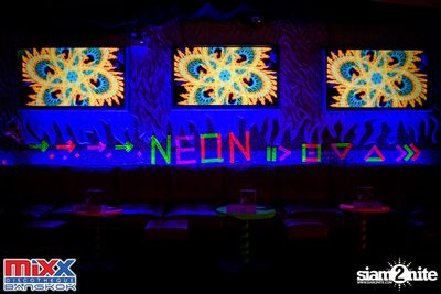 Neon BeatZ Party at MIXX Bangkok — photo 9