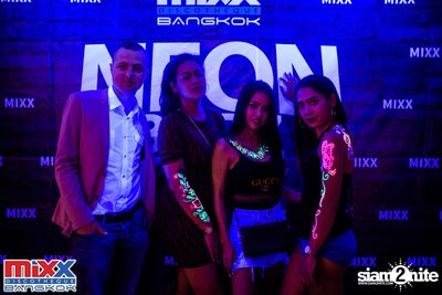 Neon BeatZ Party at MIXX Bangkok — photo 27