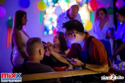 Neon BeatZ Party at MIXX Bangkok — photo 41