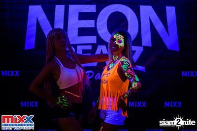 Neon BeatZ Party at MIXX Bangkok — photo 44