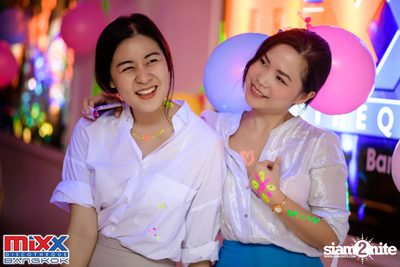 Neon BeatZ Party at MIXX Bangkok — photo 47