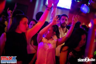 Neon BeatZ Party at MIXX Bangkok — photo 104