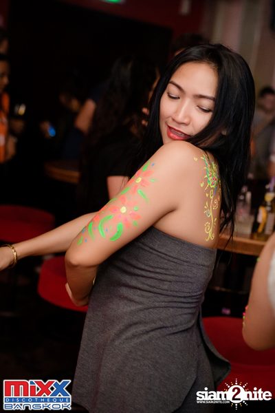 Neon BeatZ Party at MIXX Bangkok — photo 115