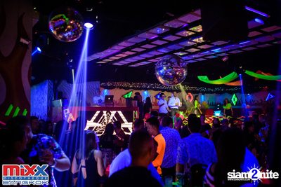 Neon BeatZ Party at MIXX Bangkok — photo 117