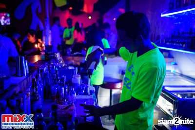 Neon BeatZ Party at MIXX Bangkok — photo 118