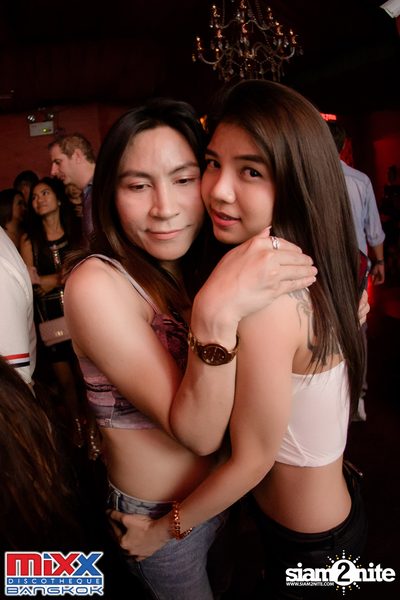 Neon BeatZ Party at MIXX Bangkok — photo 125