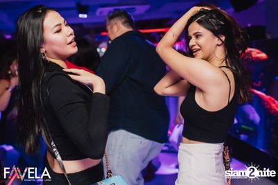 Friday Night at Favela Thonglor — photo 9