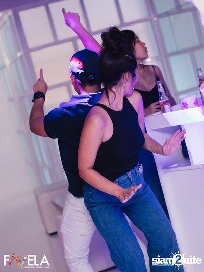 Friday Night at Favela Thonglor — photo 18