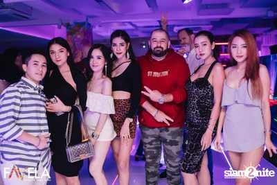 Friday Night at Favela Thonglor — photo 35