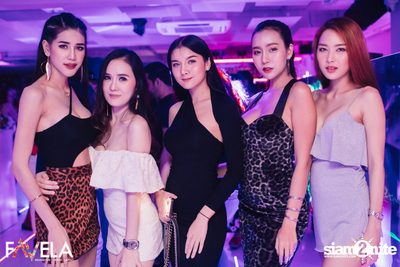 Friday Night at Favela Thonglor — photo 39