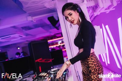 Friday Night at Favela Thonglor — photo 45