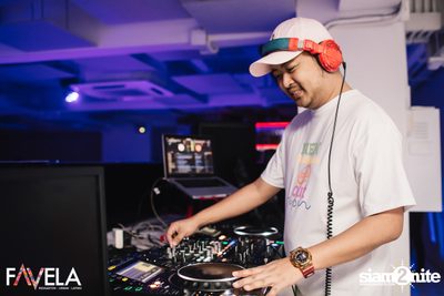 Saturday Night at Favela Thonglor — photo 1