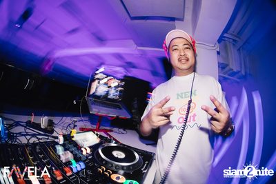 Saturday Night at Favela Thonglor — photo 10
