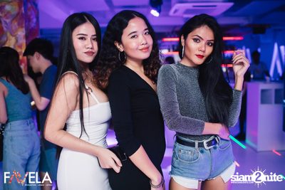 Saturday Night at Favela Thonglor — photo 18