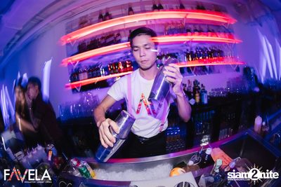 Saturday Night at Favela Thonglor — photo 26
