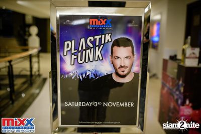Plastik Funk at MIXX Bangkok — photo 2