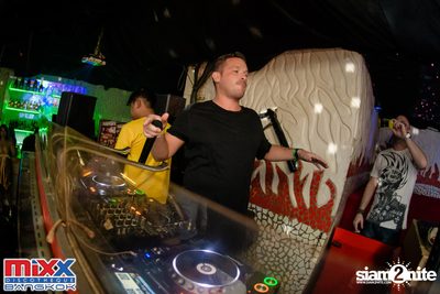 Plastik Funk at MIXX Bangkok — photo 65