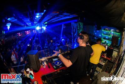 Plastik Funk at MIXX Bangkok — photo 68