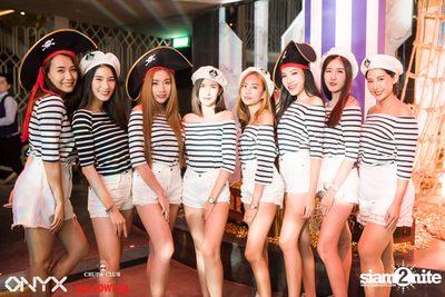 Cruise Club Party Halloween w/ Blasterjaxx at ONYX — photo 25