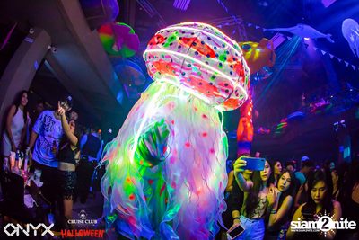 Cruise Club Party Halloween w/ Blasterjaxx at ONYX — photo 37