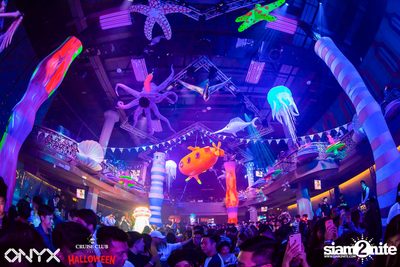 Cruise Club Party Halloween w/ Blasterjaxx at ONYX — photo 40