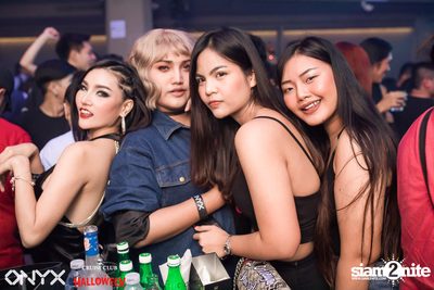 Cruise Club Party Halloween w/ Blasterjaxx at ONYX — photo 42
