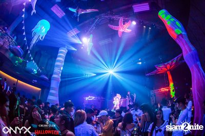 Cruise Club Party Halloween w/ Blasterjaxx at ONYX — photo 43