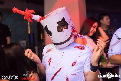 Cruise Club Party Halloween w/ Blasterjaxx at ONYX — photo 48