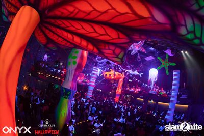 Cruise Club Party Halloween w/ Blasterjaxx at ONYX — photo 85
