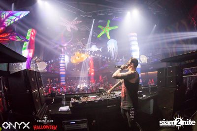 Cruise Club Party Halloween w/ Blasterjaxx at ONYX — photo 88