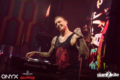 Cruise Club Party Halloween w/ Blasterjaxx at ONYX — photo 107