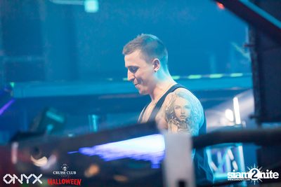 Cruise Club Party Halloween w/ Blasterjaxx at ONYX — photo 112