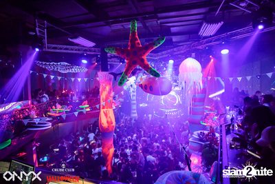 Cruise Club Party Halloween w/ Blasterjaxx at ONYX — photo 122