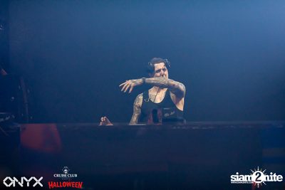 Cruise Club Party Halloween w/ Blasterjaxx at ONYX — photo 137