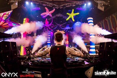 Cruise Club Party Halloween w/ Blasterjaxx at ONYX — photo 146