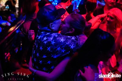 BLING IT กับ Bangkok Invaders ที่ ซิง ซิง เธียเตอร์ — photo 38
