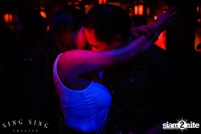 BLING IT กับ Bangkok Invaders ที่ ซิง ซิง เธียเตอร์ — photo 57