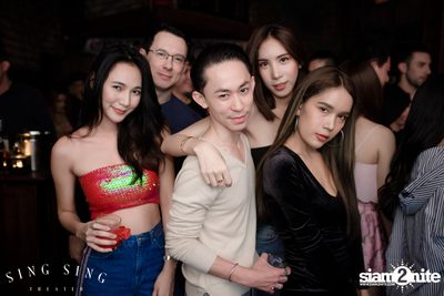 BLING IT กับ Bangkok Invaders ที่ ซิง ซิง เธียเตอร์ — photo 63