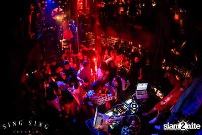 BLING IT กับ Bangkok Invaders ที่ ซิง ซิง เธียเตอร์ — photo 90