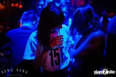 BLING IT กับ Bangkok Invaders ที่ ซิง ซิง เธียเตอร์ — photo 95